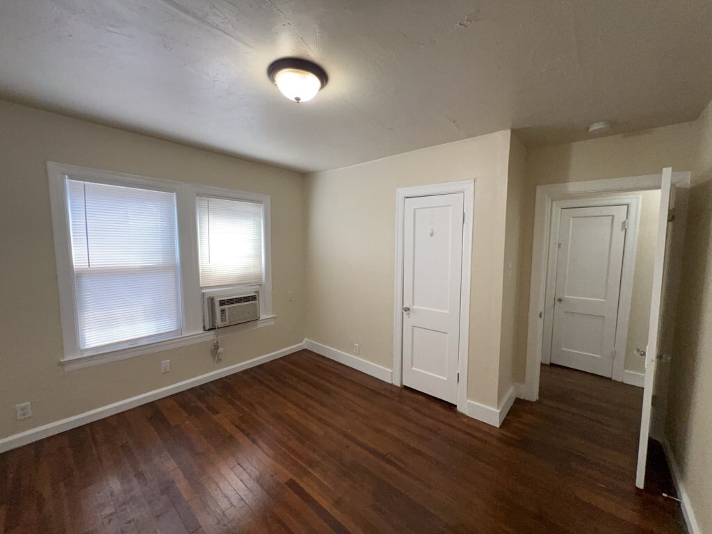 Photo - 1552 Lombardy St Unit 2