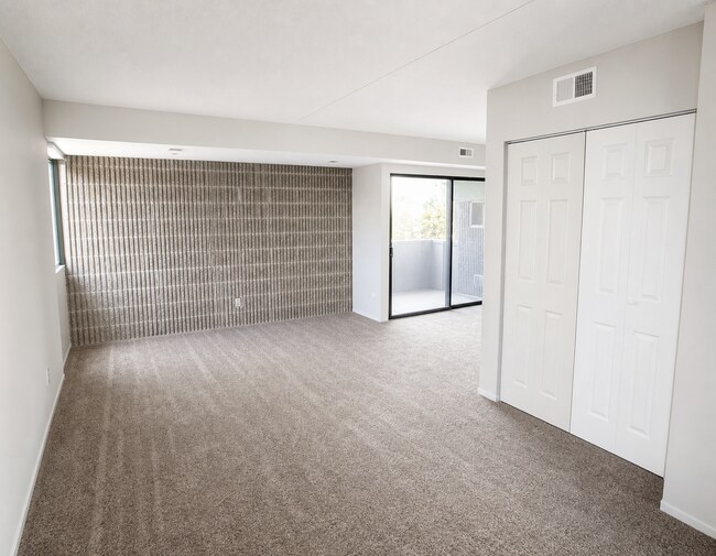 Photo - EDMOND STREET -- 147