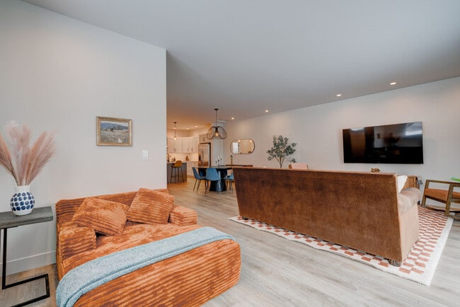 Photo - 605 E Bryant St Unit ID1292391P