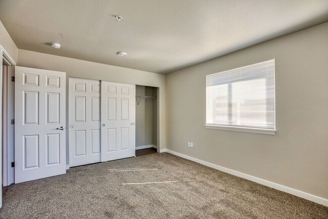 Photo - 2818 Meridian Ave E Unit B101
