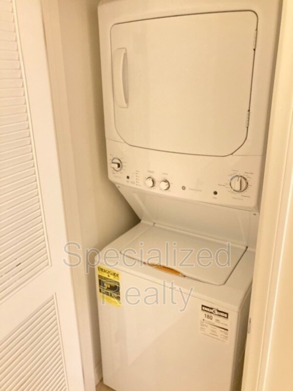 Photo - 10921 Whipple St Unit 104