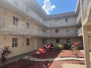 Photo - 6175 NW 186th St Unidad 209