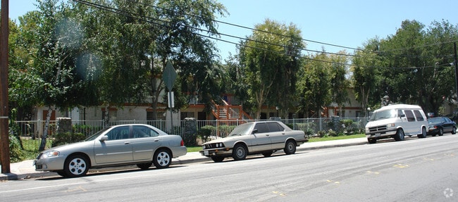 Photo - Whispering Fountains At Monrovia