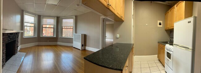 879 Beacon St Unit 21