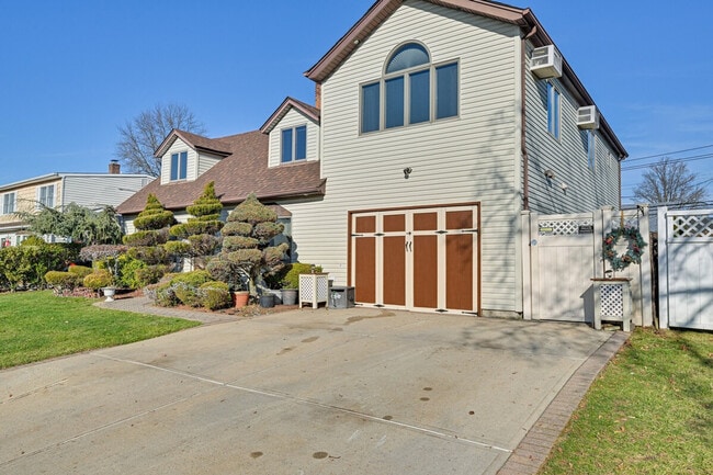 Photo - 35 Butternut Ln Unit ID1300605P