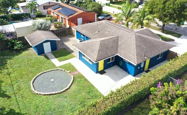 Photo - 2300 SW 42nd Terrace