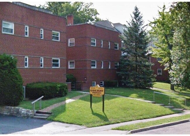 Photo - 922-926 Ludlow Avenue Unit 922-05