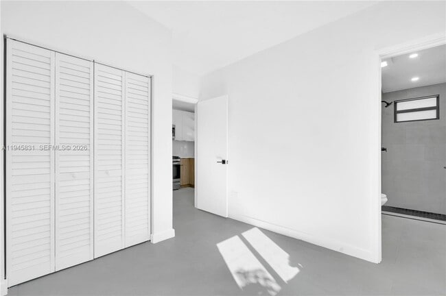 3040 NW 93rd St Unit D