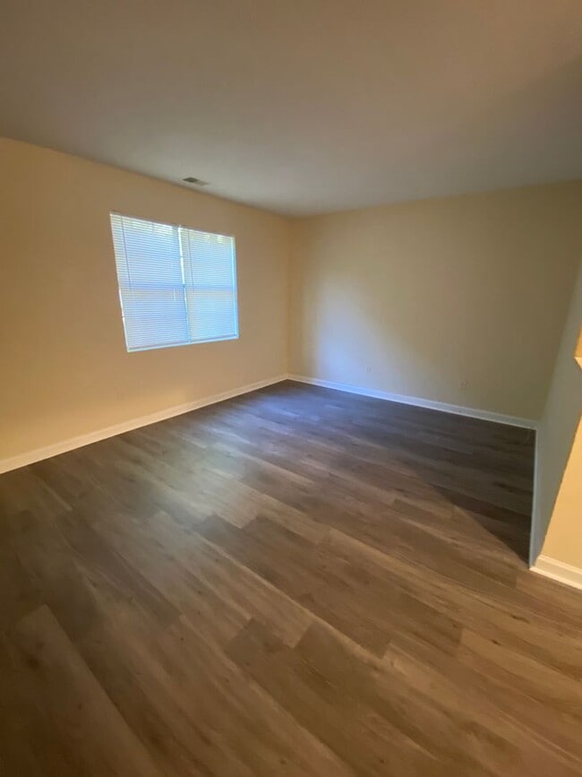 Photo - 2 Bedroom 2.5 Bath Townhome in Austell