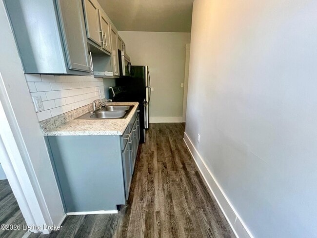 Photo - 1308 E Main St Unit 3