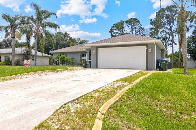 Building Photo - 2745 Nellie Ln
