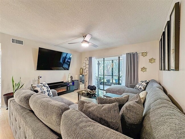 Photo - 3188 Lake Pine Way S Unit B1