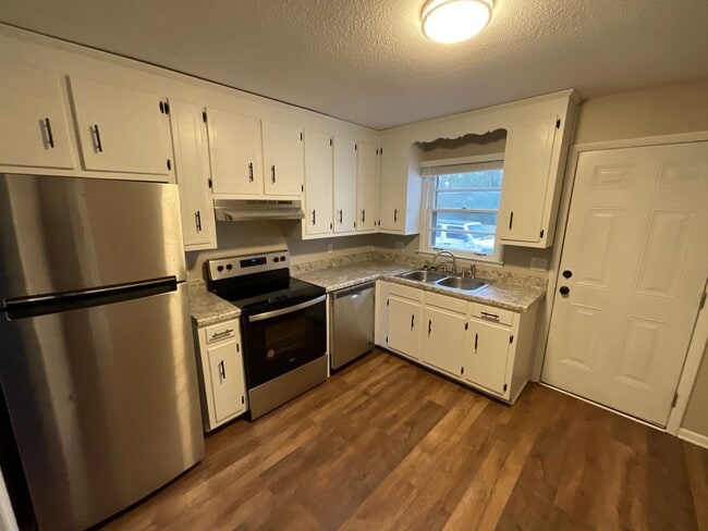 Photo - MURFREESBORO MAIN-LEVEL LIVING