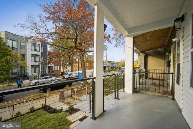 Photo - 1411 Montello Ave NE