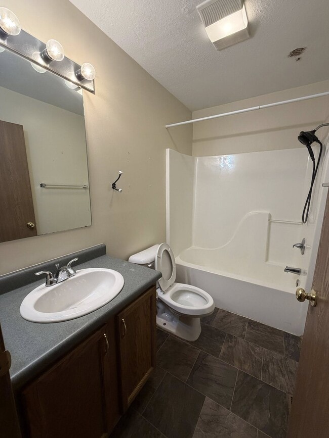 Photo - 119 Lucas Dr