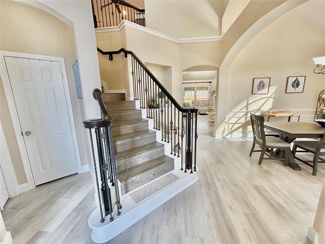 Photo - 2122 Trickling Creek Dr