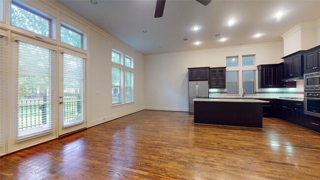 Photo - 1708 Upland Lakes