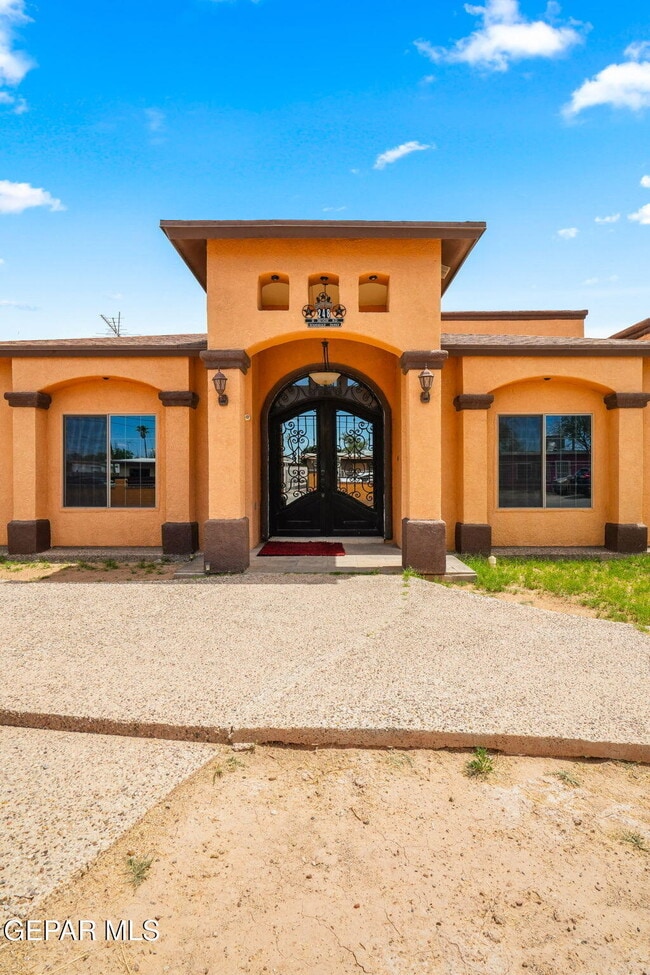 248 S Moon Rd