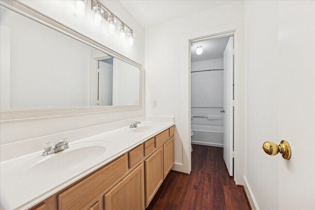 Photo - 10727 Cobblecreek Way