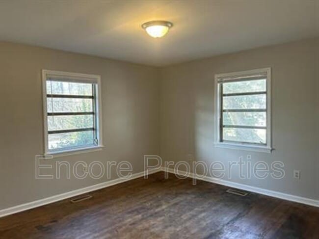 Photo - 2222 McKnight Mill Rd