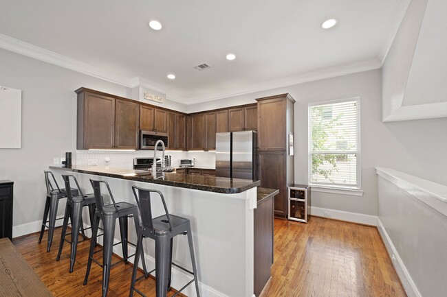 Photo - 3808 Center St Unit A