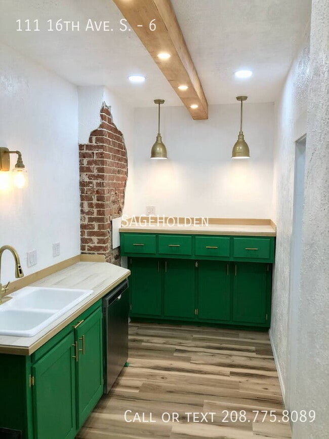 Photo - 111 16th Ave S Unit 6