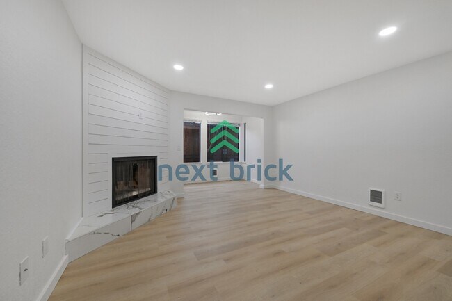 Photo - 2 Bed 1 Bath Condo Unidad 110