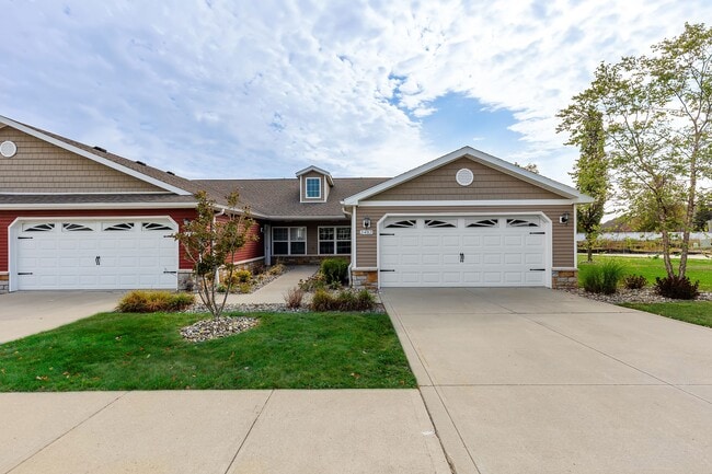 Redwood Commerce Township