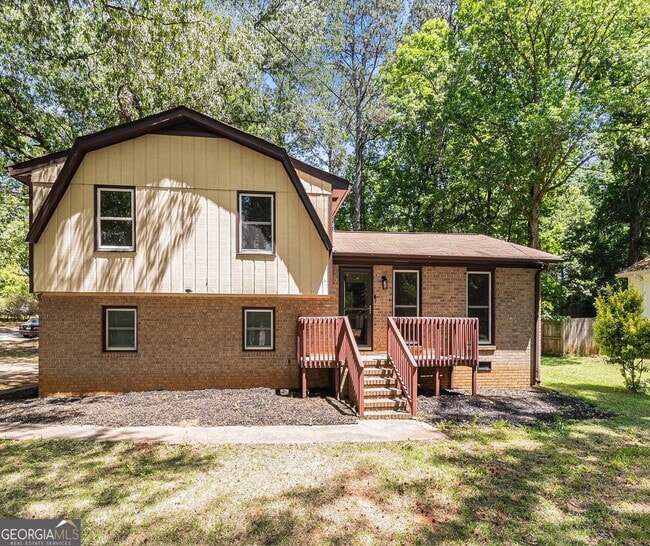 Building Photo - 240 Wellington Dr Rental