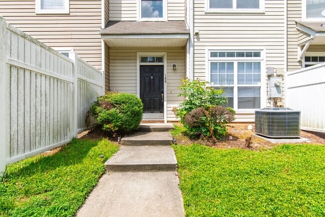 Photo - Beautifully Updated 3-Bedroom Townhome Nea...