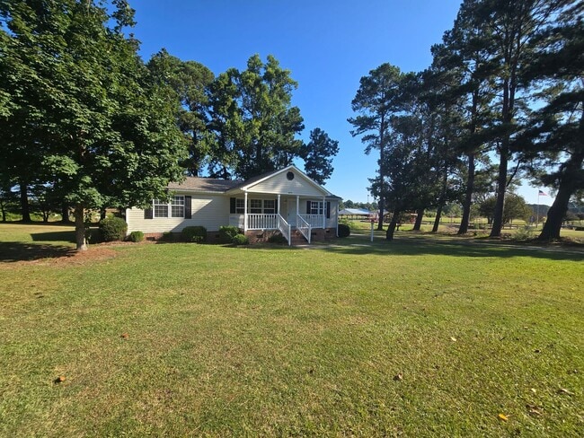 Photo - NEW LISTING!!!!!