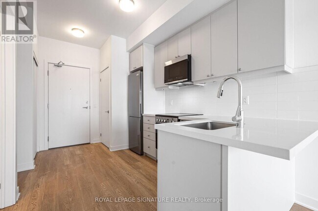 Photo - 51 Clarington Blvd Unité 505