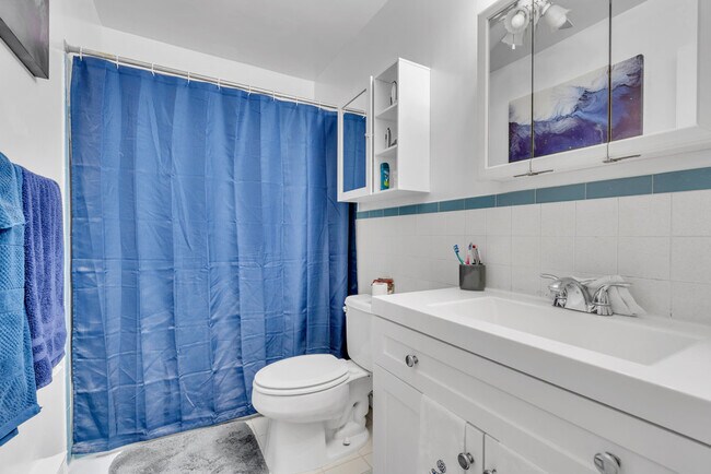 Lakeview Place