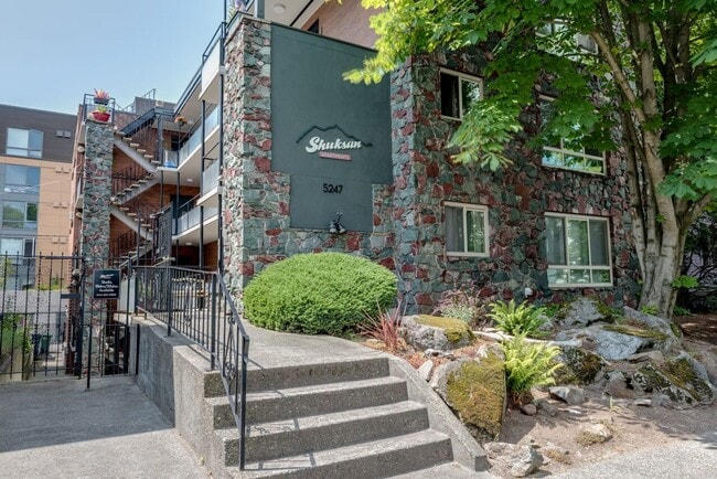 The Shuksan Apartments