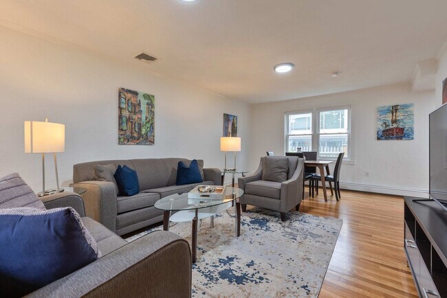 Photo - 235 Cardinal Medeiros Ave Unidad FL1-ID1239621P