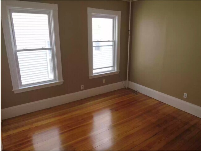 15 Atherton St Unit 1