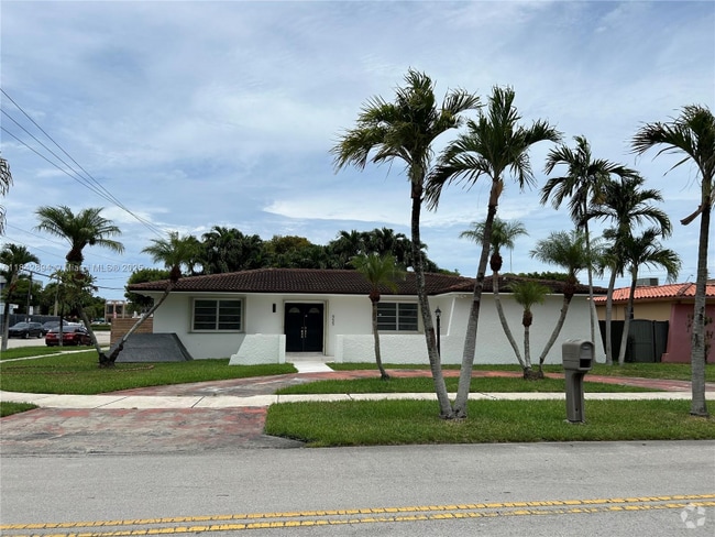Building Photo - 955 SW 87th Ct Rental