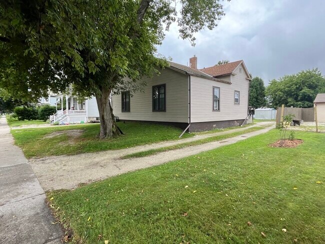 Photo - 1114 S 7th St