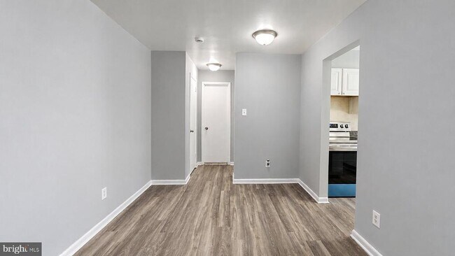 4260 Buckman Rd Unit 43