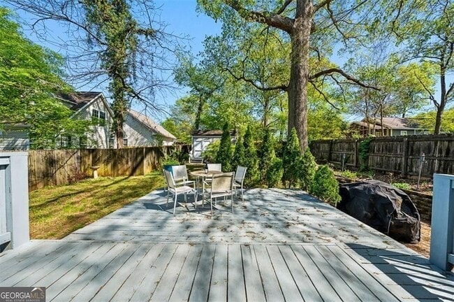 Photo - 2220 Newnan St