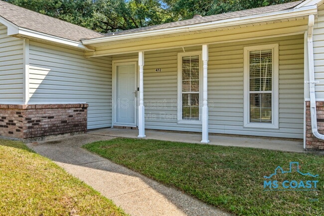 Photo - 472 Ginger Dr