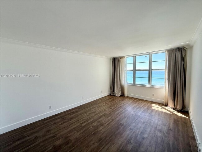 Photo - 5151 Collins Ave Unit 1626