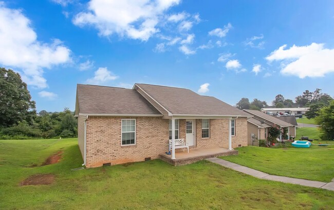 Photo - 1863 Country Meadows Dr House