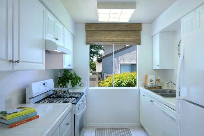 Woodbridge Villas Apartment Homes