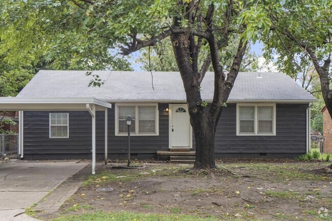 Building Photo - 3209 S Knoxville Ave Rental