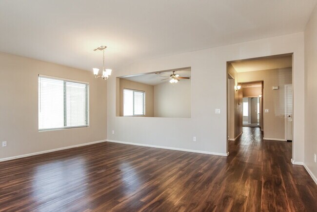 Photo - 17607 W Georgia Dr