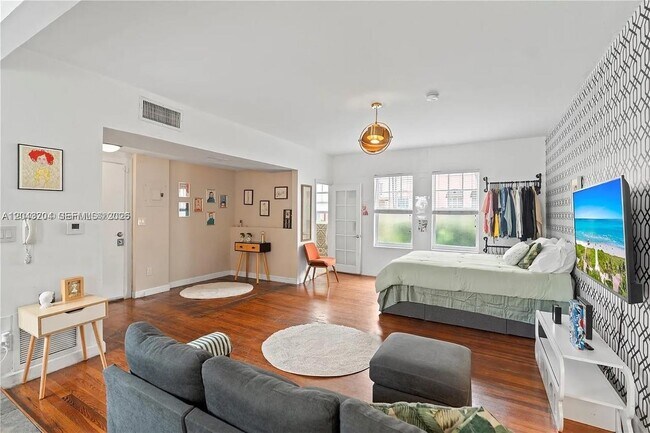 Photo - 760 Meridian Ave Unit 3