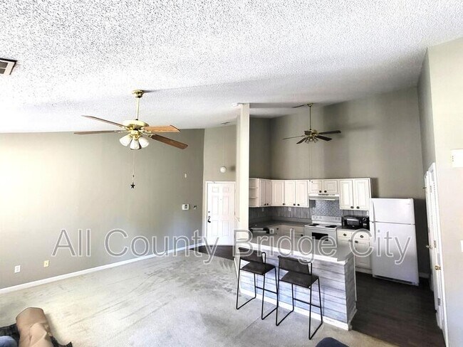 Photo - 111 Wexford Dr Unit 302