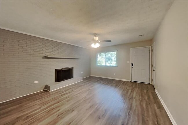 Photo - 1834 Guardian Way