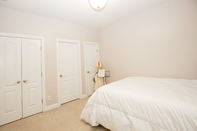 Photo - 373 Kerr Lake Rd